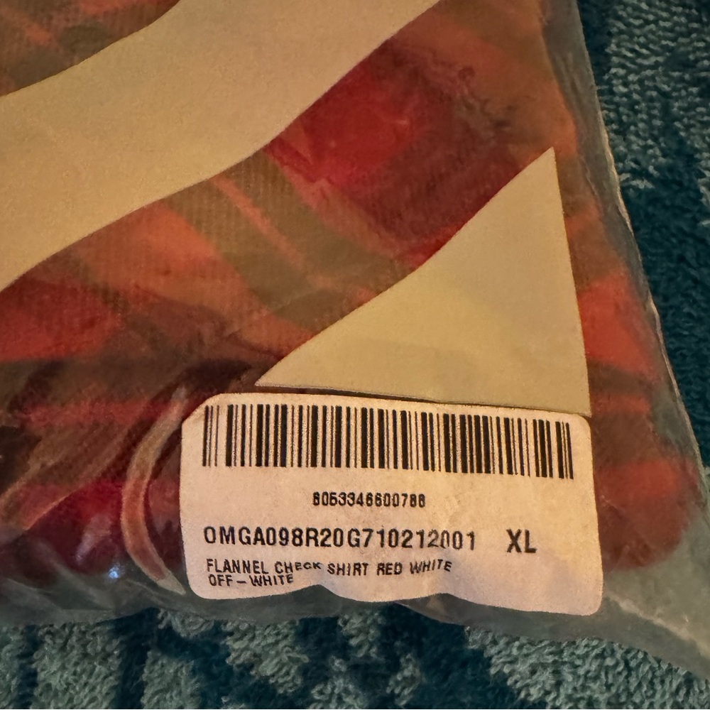 Off-White Flannel Button Up - Picture 4 of 8
